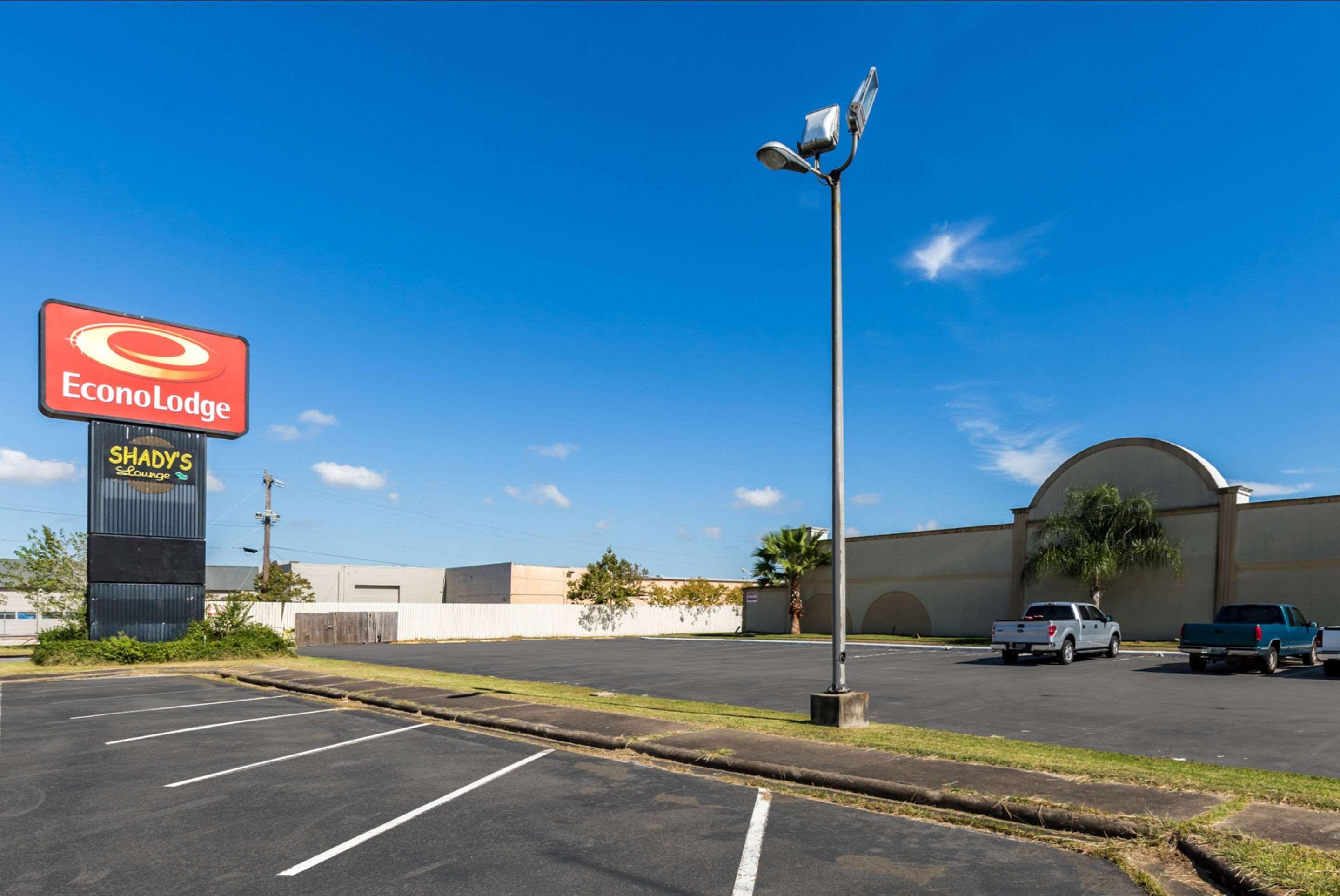 Econo Lodge Baytown Exteriör bild